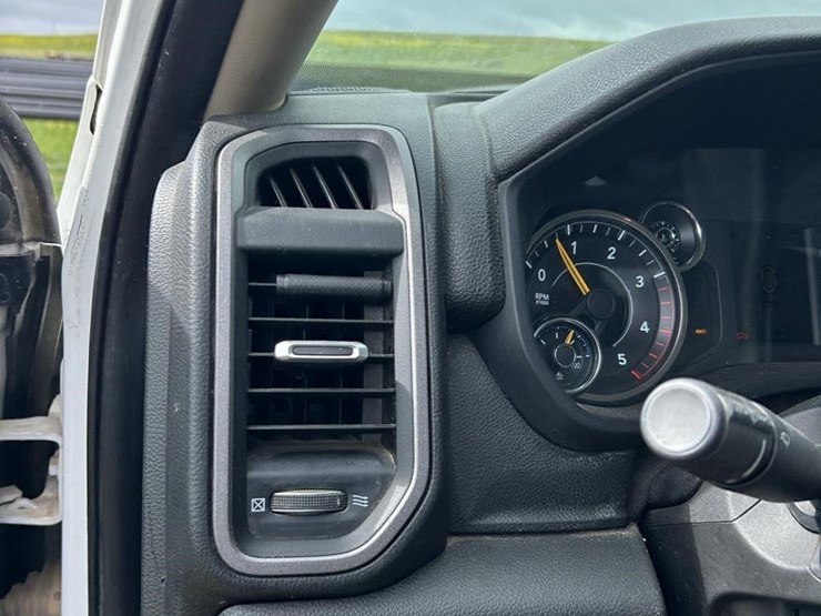 2019-ram-5500-hd-image-30