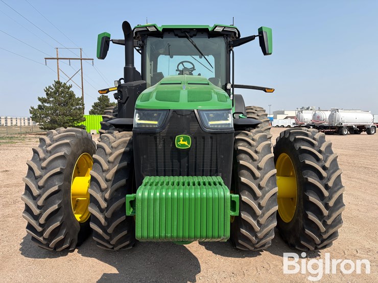 2023-john-deere-8r-340-image-2