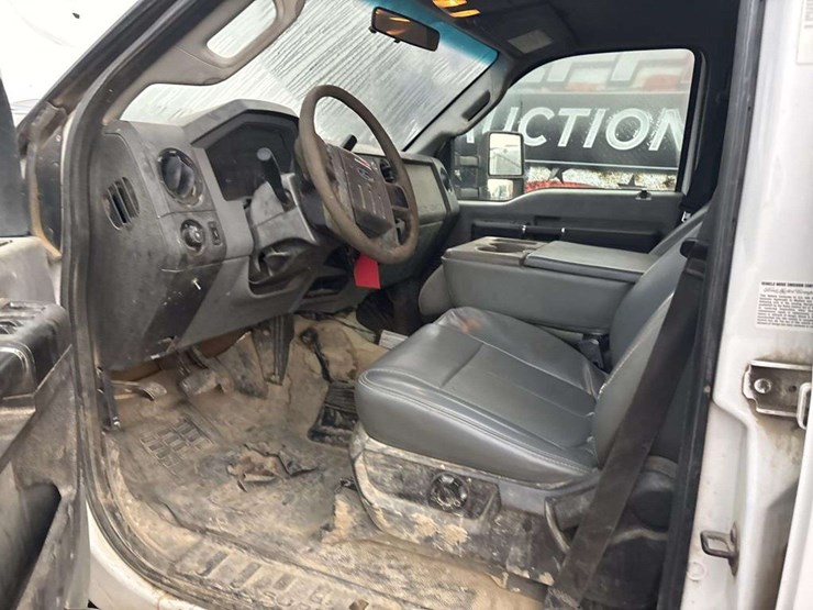 2012-ford-f450-image-12