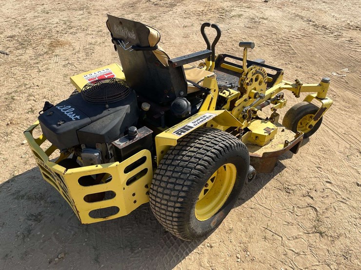 great-dane-52”-zero-turn-mower-(1075-hours)-image-3