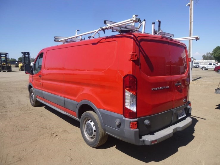 2016-ford-transit-image-5