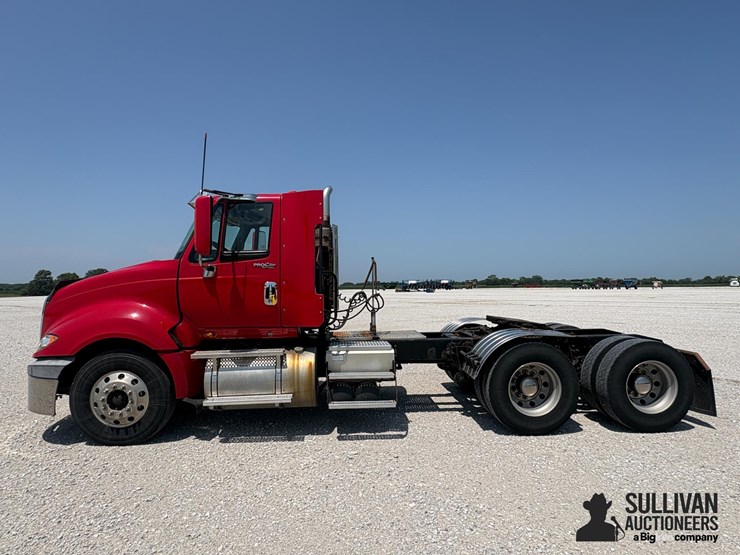 2009-international-prostar-image-8