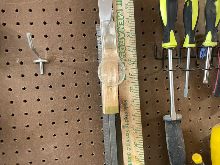 #10142-•-assorted-shop-tools-image-3