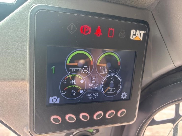 2019-caterpillar-272d2-image-32