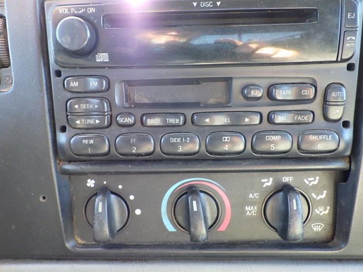 2002-ford-f250-image-32