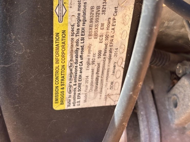 2014-scag-giant-vac-vacuum-trailer-image-27