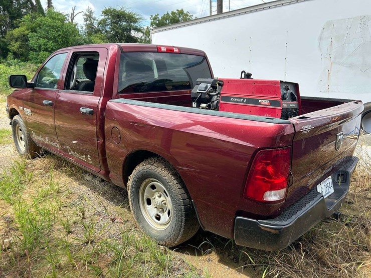 2018-dodge-1500-image-3