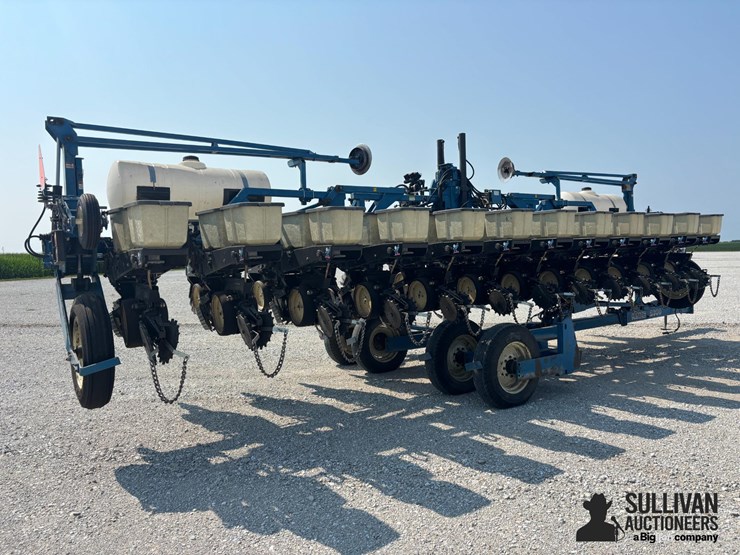 kinze-2600-image-5