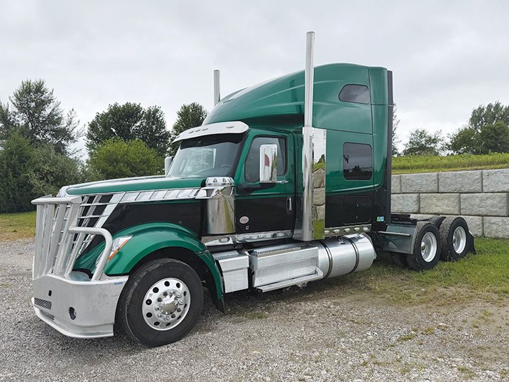2022-international-lonestar-image-1