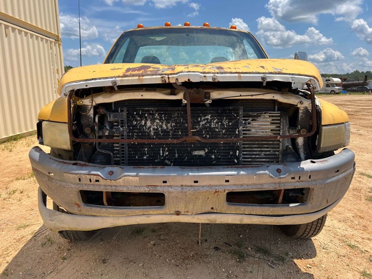 1995-dodge-ram-3500-image-5