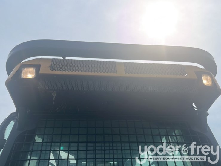 2017-caterpillar-d5k2-xl-image-29