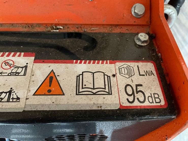 #9727-•-future-mini-skid-steer-loader-image-22
