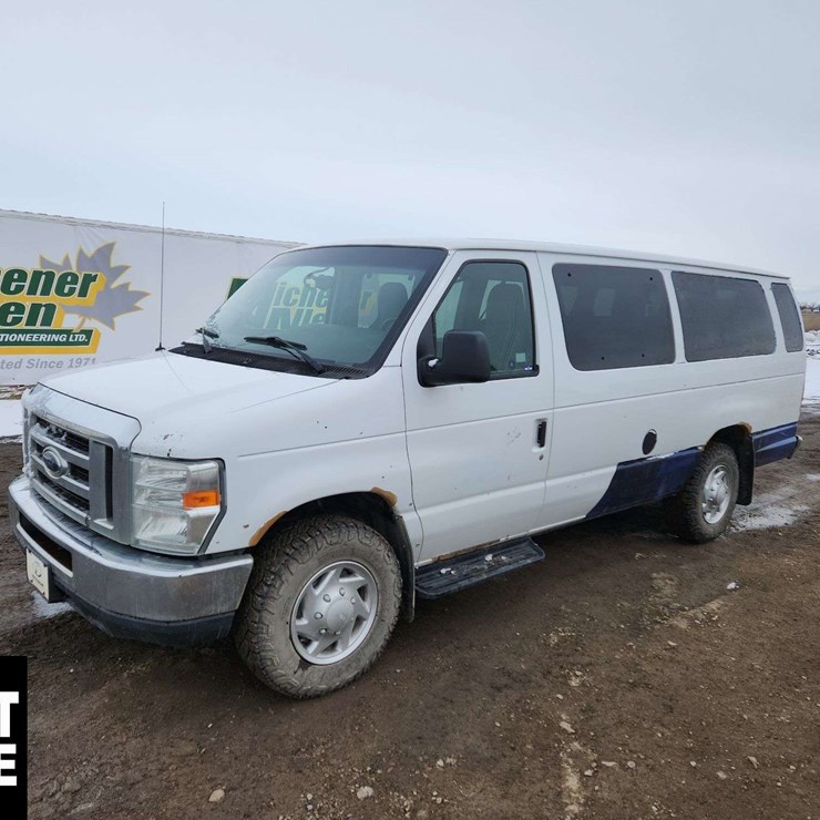 2012 Ford E-Series E-350 SD XL 3dr Extended Passenger Van