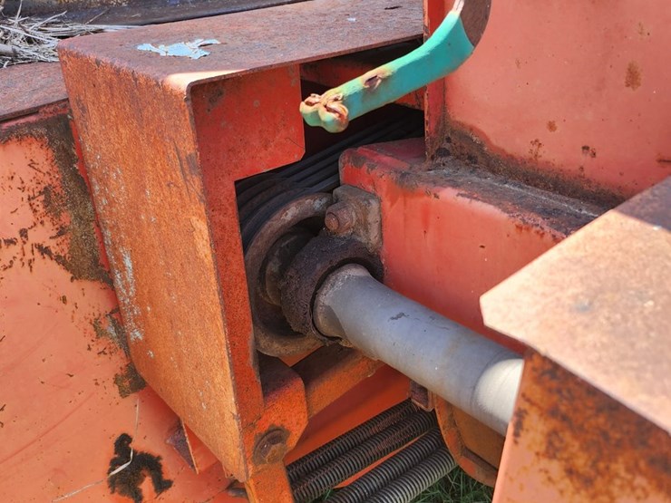 #2804-•-agri-chopper-tub-grinder-image-11