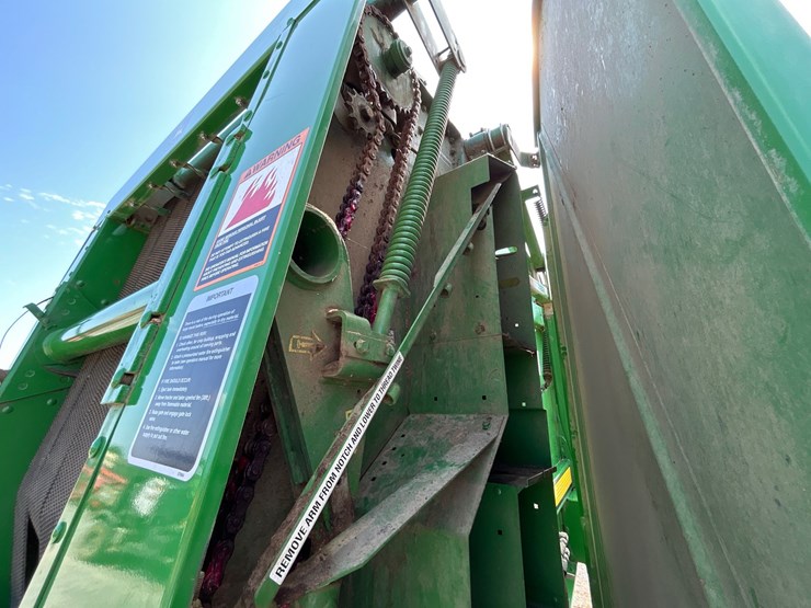 john-deere-468-image-10