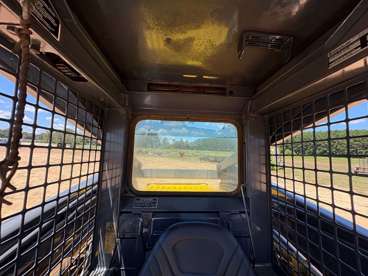 new-holland-ls180-image-18
