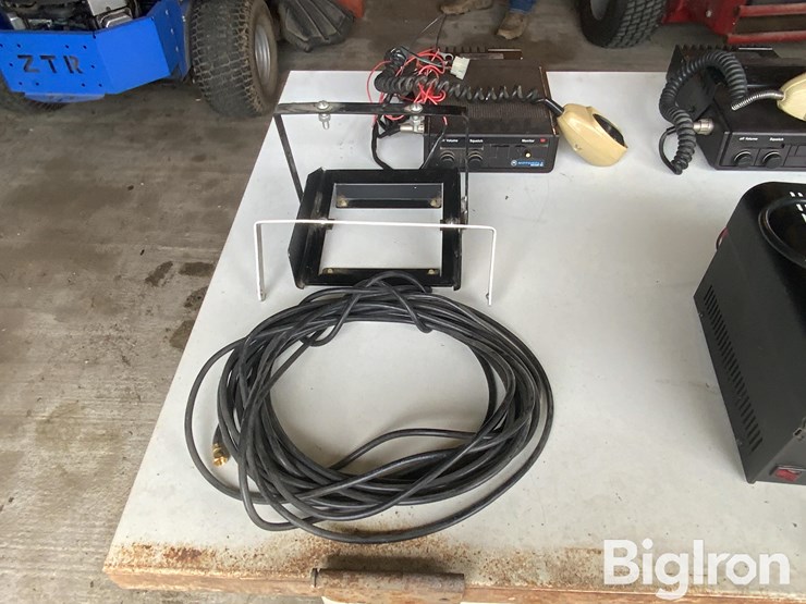 cb-&-direct-band-radios-image-9