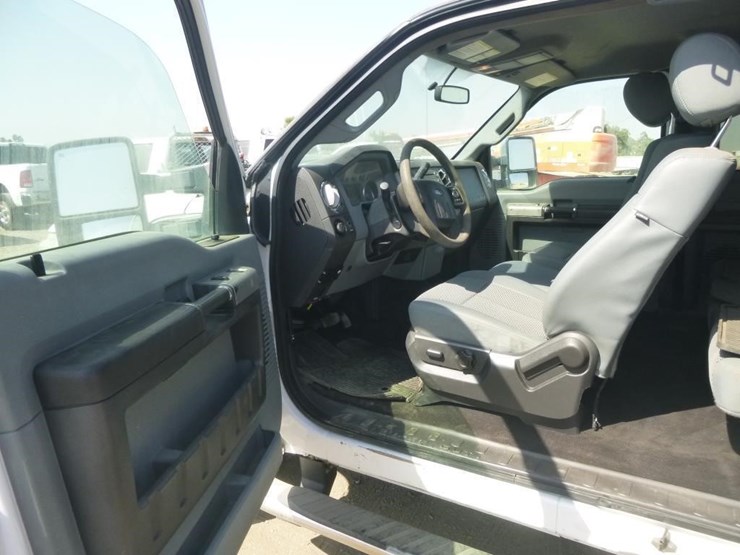 2015-ford-f250-image-8