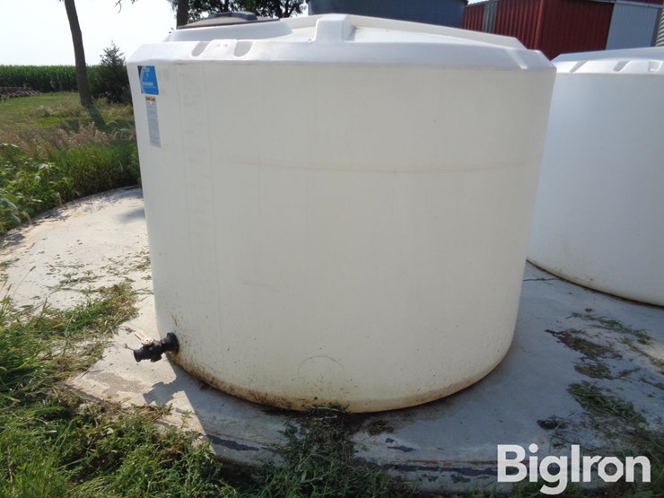 ace-roto-mold-1,500-gal-poly-tank-image-11