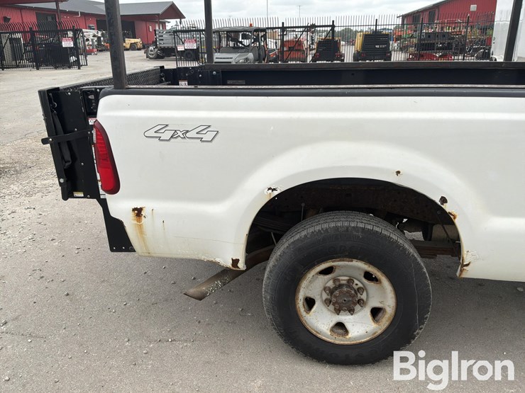 2008-ford-f250-xl-image-18