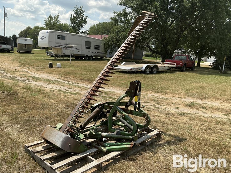 john-deere-sickle-mower-image-3
