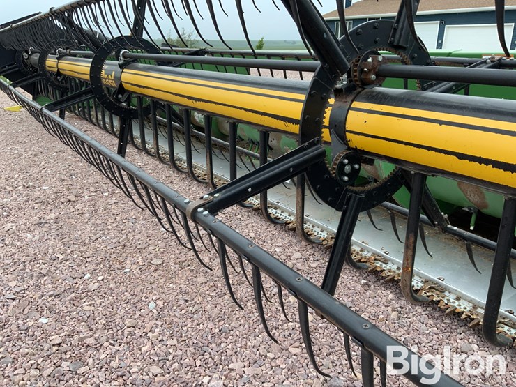 2009-john-deere-630f-image-12