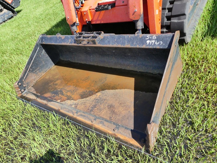 2022-kubota-svl75-2-image-11