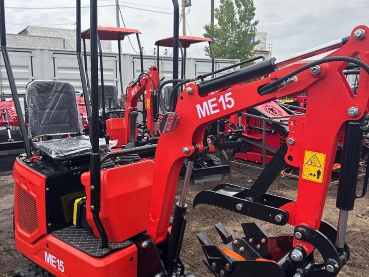 new-sd-lanch-co-mini-excavator-model-me15-image-3