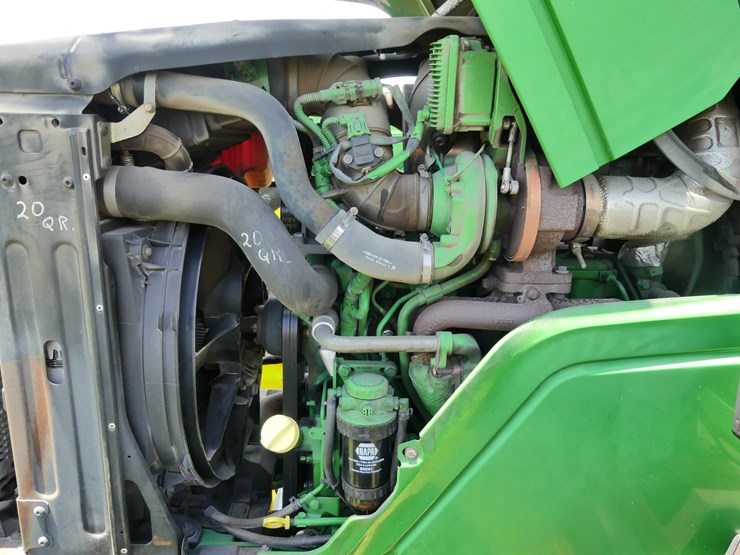 john-deere-6125m-image-10