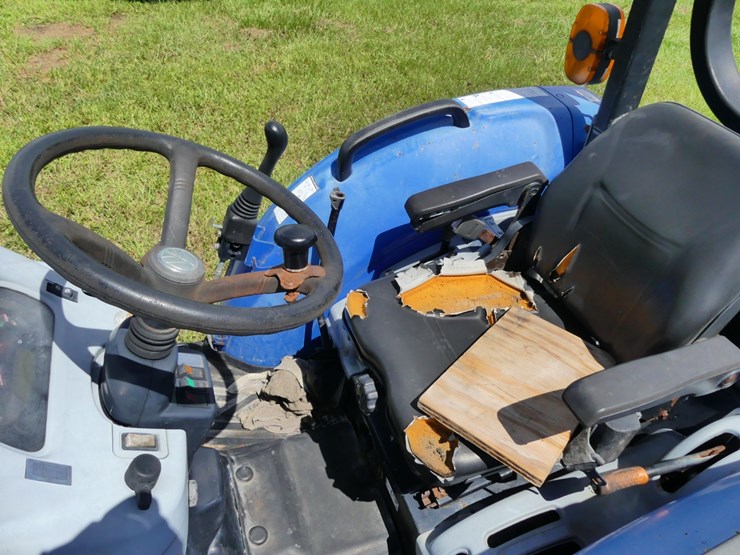 2014-new-holland-boomer-47-image-14