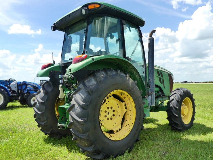john-deere-5090e-image-3