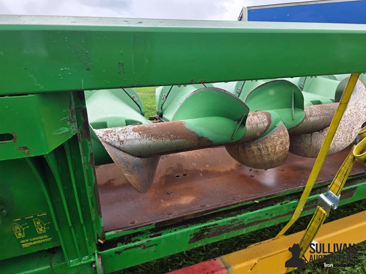 2012-john-deere-608c-image-18