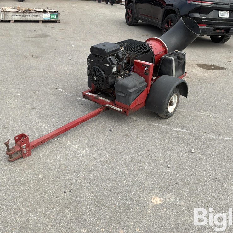 2011 MASSEY-FERGUSON 730