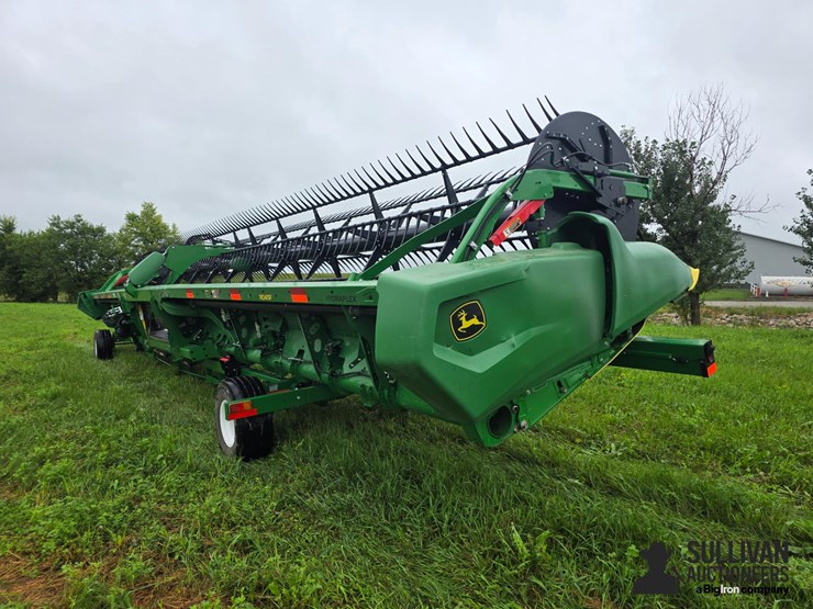 2021-john-deere-rd45f-hydraflex-draper-head-image-5