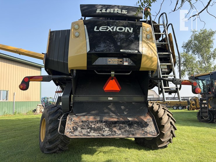 2013-claas-lexion-760-image-4