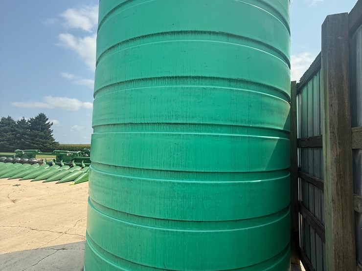 enduraplas-vertical-storage-tank-image-4