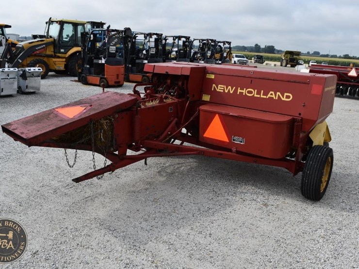new-holland-311-image-8