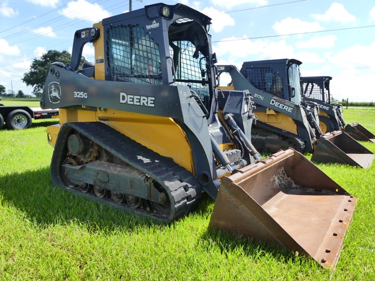 deere-325g-image-2