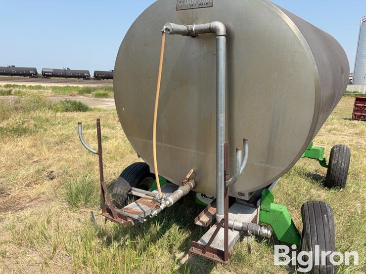 stainless-1500-gal-ss-tank-on-running-gear-image-15