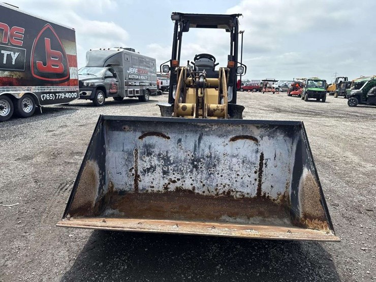 caterpillar-903c-image-5