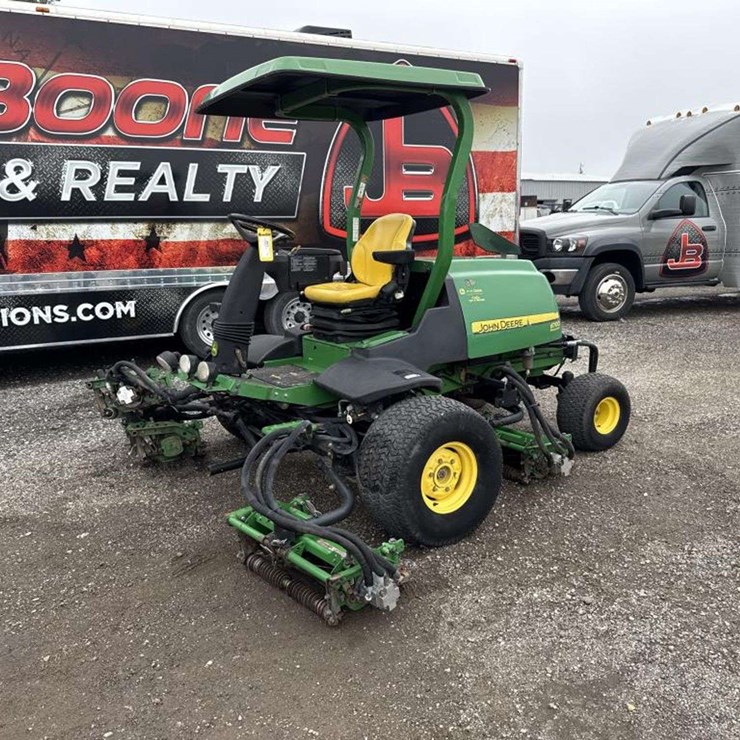 JOHN DEERE 8700