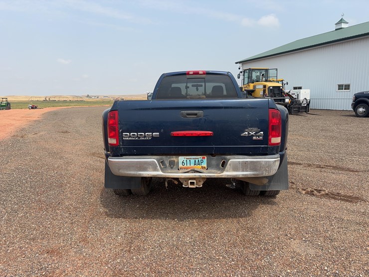 2003-dodge-3500-image-6