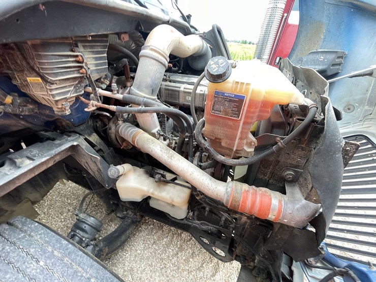 #108-•-2020-international-semi-tractor-(has-wi-title)-(denmark,-wi)-image-78