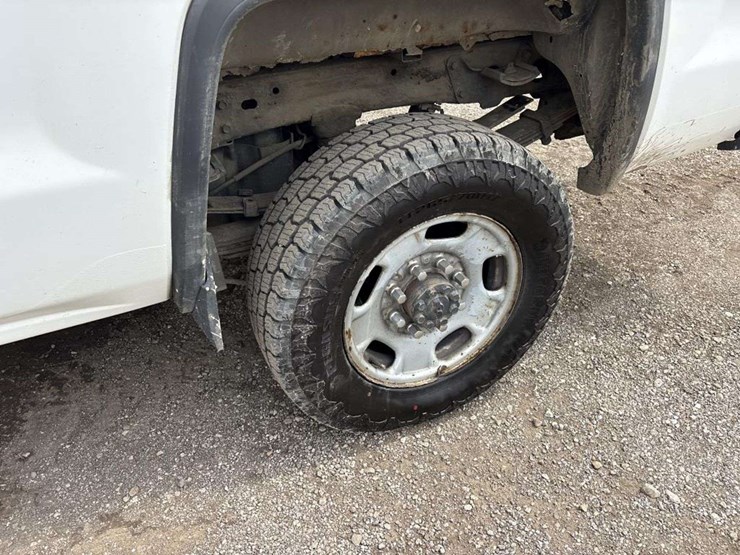 2015-gmc-k3500-image-5