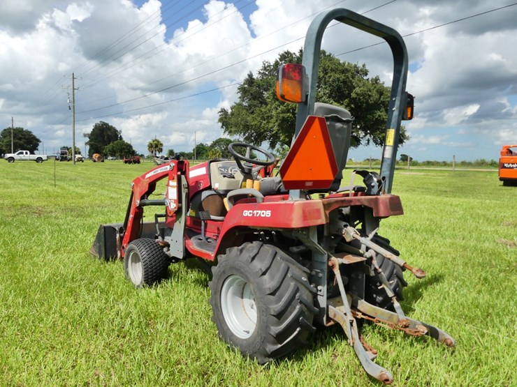 massey-ferguson-gc1705-image-4