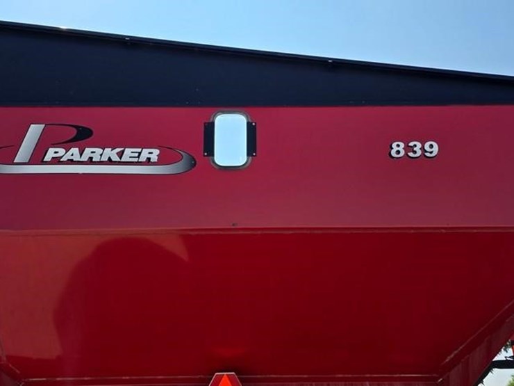 parker-839-image-25