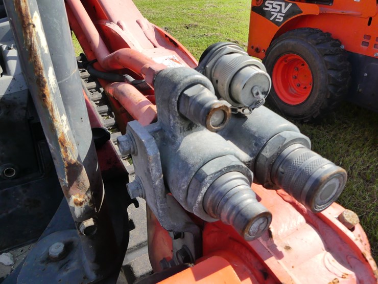 kubota-svl75-2-image-13