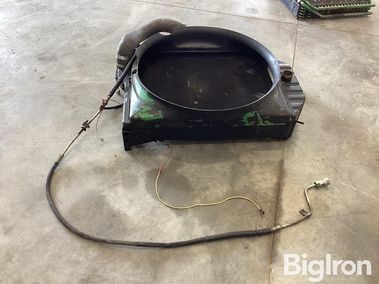 john-deere-4240-image-8