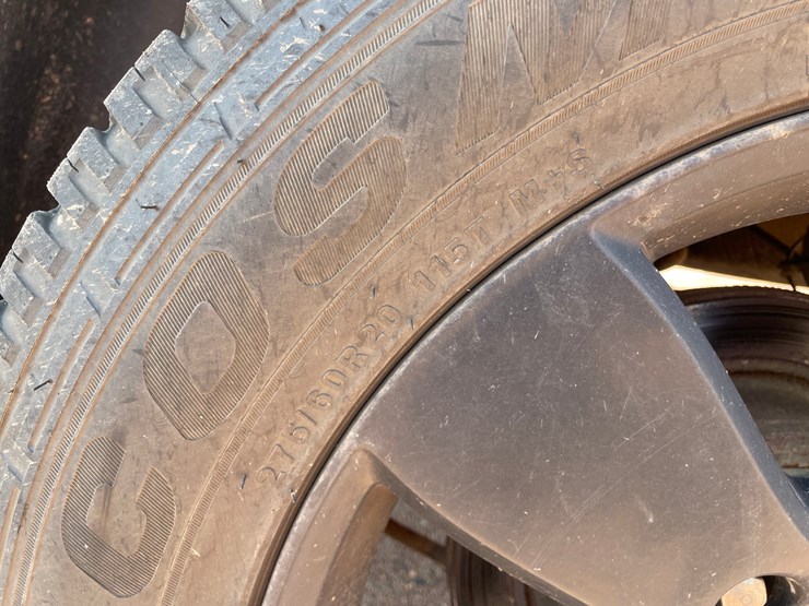 2013-dodge-1500-image-15
