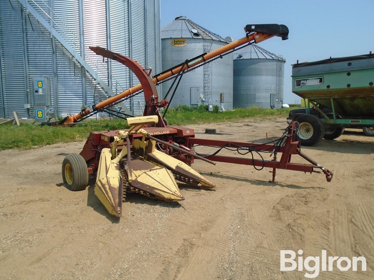 new-holland-782-image-3